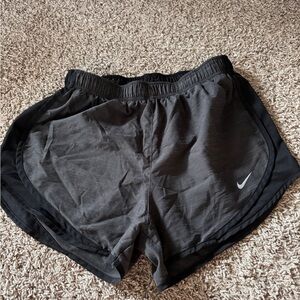 Nike womans running shorts grey size medium